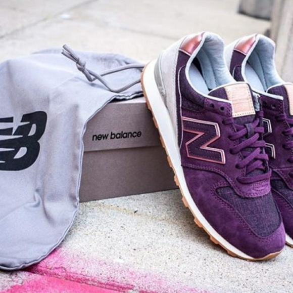 New Balance Shoes - 8.5 & 10 '696' SneakerSUPERNOVA Red